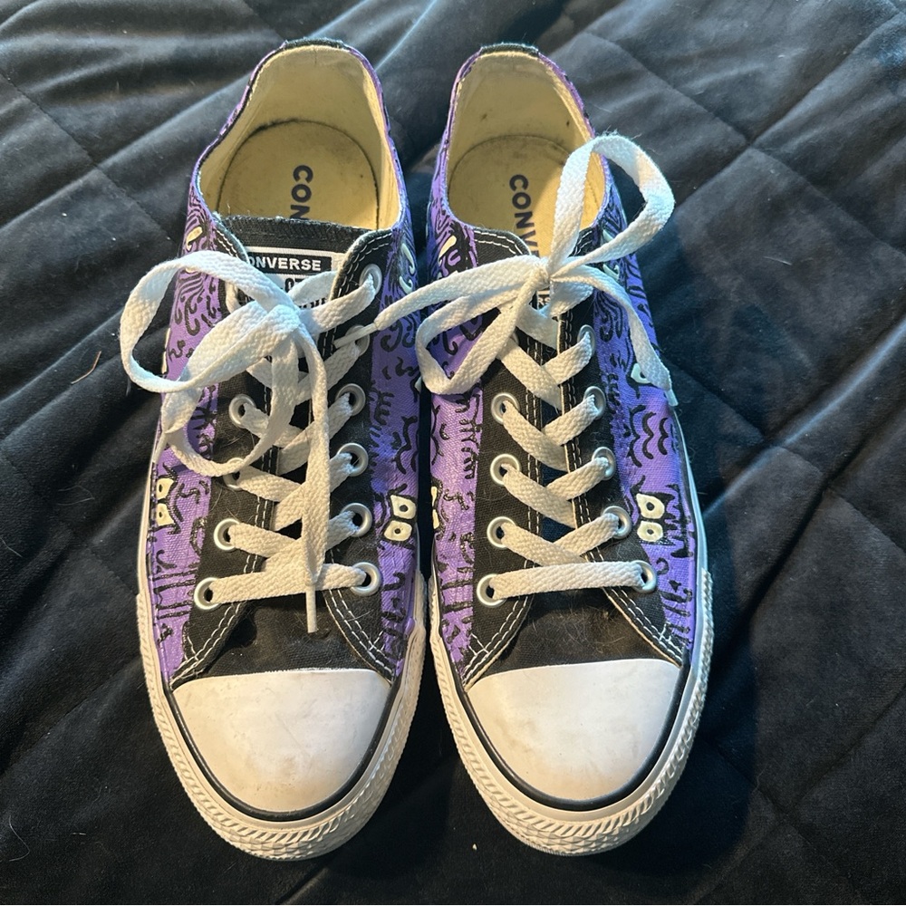 Hand Painted Haunted Mansion Converse women’s 10